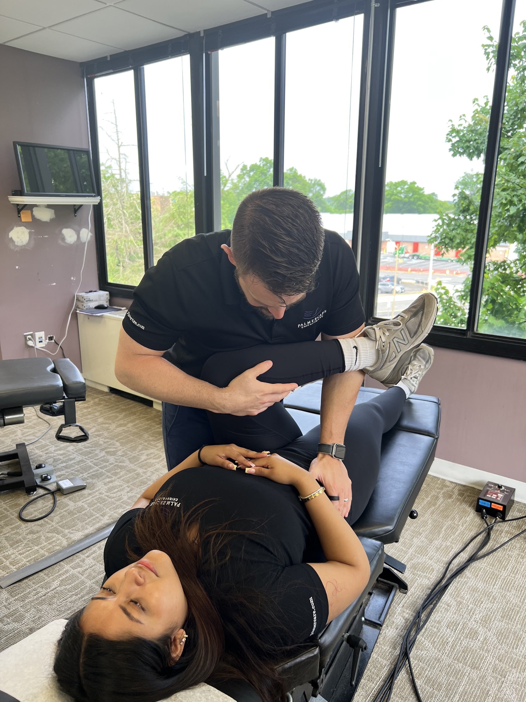 chiropractor falls church