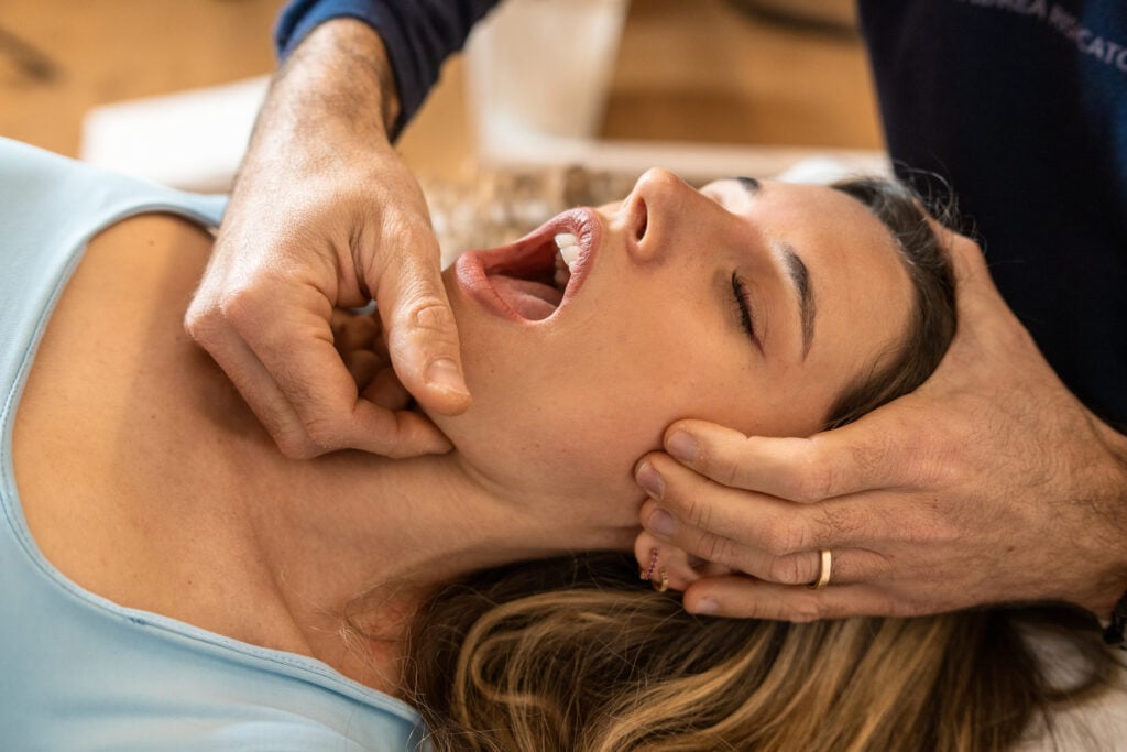 tmj chiropractor