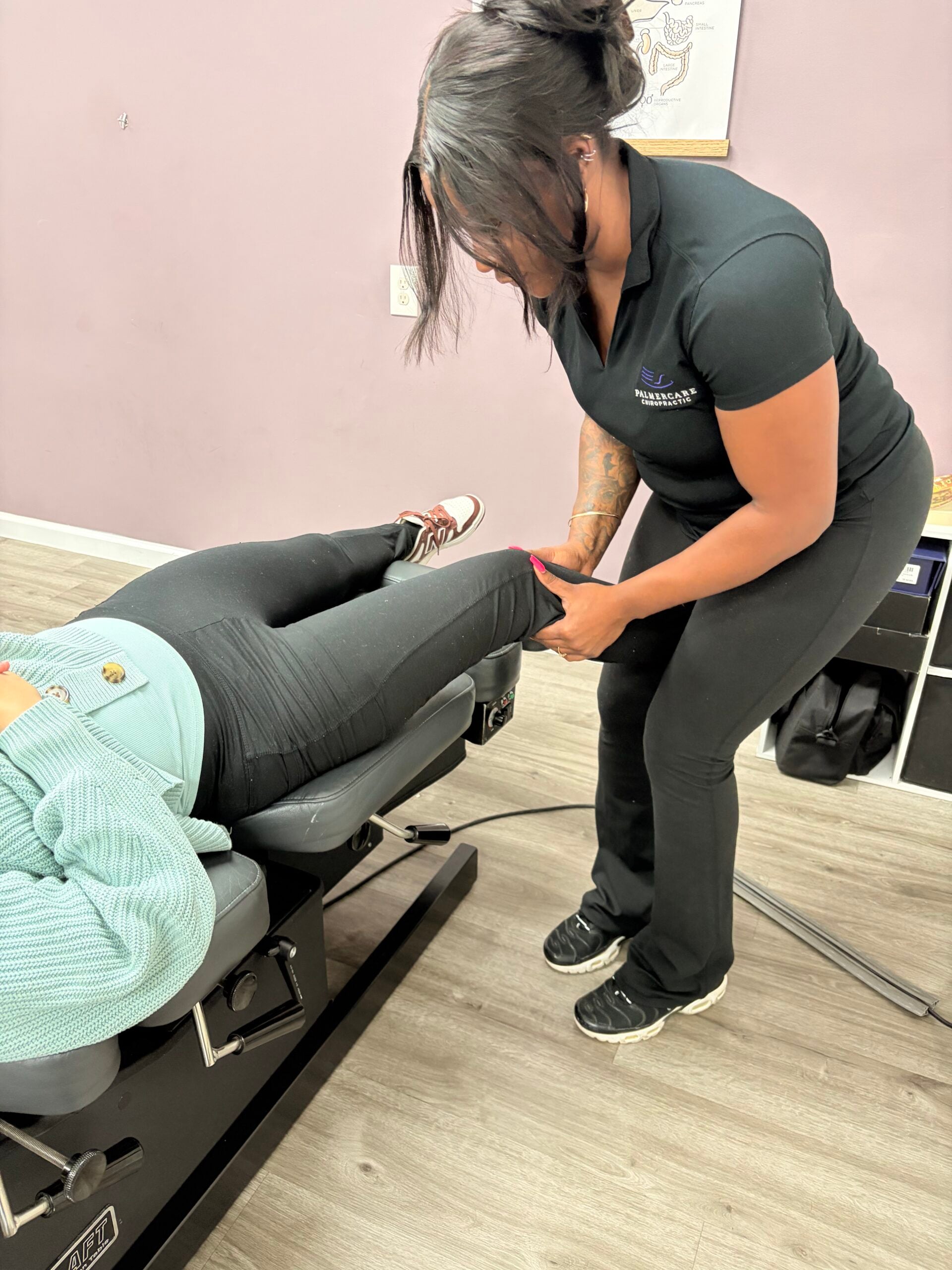 knee chiropractic adjustment irving texas